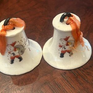 Vintage Porcelain Christmas Bell/Ornament 1940’s/1950’s Made in Japan
